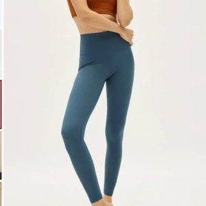 Everlane the Perform Leggings Aegean Blue size L
